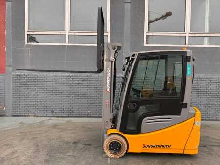 Elektro 3 Rad 2020  Jungheinrich EFG 220 Baujahr 2020 /Duplex/Kabine/ Top Zustand (3)