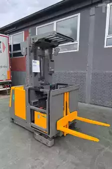 Préparateurs de commande verticaux 2020  Jungheinrich EKS 310s Baujahr 2020 / HH 3,60M / Stunden 2359 TOP ZUSTAND (4)