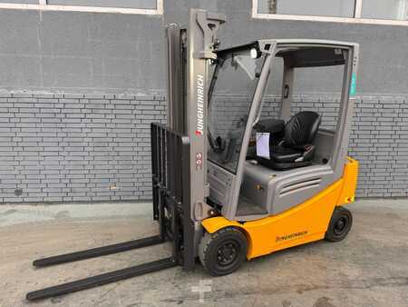 Elektro čtyřkolový VZV 2022  Jungheinrich EFG 316k Baujahr 2022 / Stunden 1919 NEUWERTIG (1)