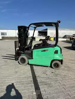 El Truck - 4-hjul 2021 Mitsubishi FB25CN (5)