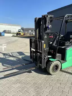 El Truck - 4-hjul 2021 Mitsubishi FB25CN (8)