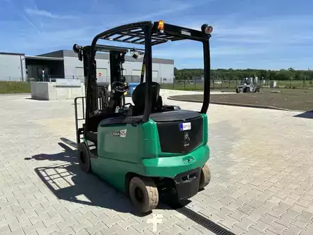Elektro čtyřkolový VZV 2020  Mitsubishi FB25CN (5)