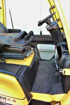 Propane Forklifts 2018  Hyster H2.5FT (14)