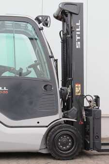 Diesel heftrucks 2017  Still RX70-35 (17)