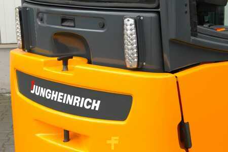 3-wiel elektrische heftrucks 2011  Jungheinrich EFG216k (10)