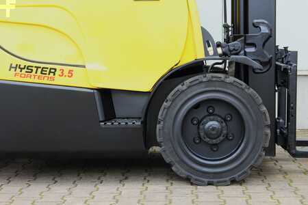 Chariot élévateur diesel 2014  Hyster H3.5FT (12)