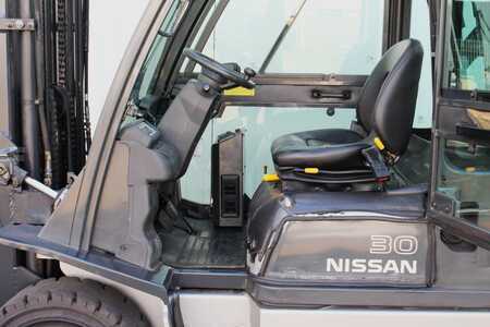 Nissan YG1D2A30Q - Triplex