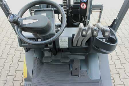 Treibgasstapler 2014  Jungheinrich TFG320 (20)