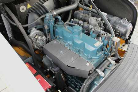 Treibgasstapler 2014  Jungheinrich TFG320 (26)