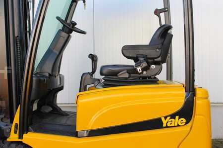 Elektro 3 Rad 2014  Yale ERP18VT MWB Triplex (12)