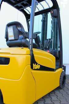 Elektro 3 Rad 2014  Yale ERP18VT MWB Triplex (19)