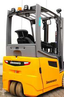 Eléctrico - 3 rodas 2017  Jungheinrich EFG318k (7)