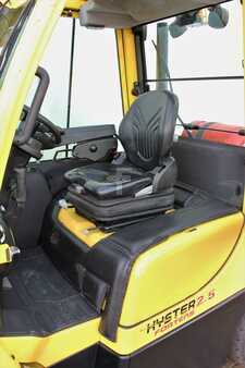 Treibgasstapler 2018  Hyster H2.5FT (18)