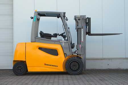 Elektro 4 Rad 2022  Jungheinrich EFG545 - Triplex (4)