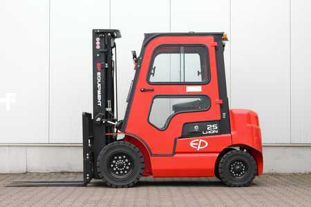 Elektro čtyřkolový VZV 2022  EP Equipment EFL252 Triplex Li-Ion (13)