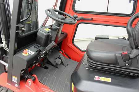 Elektro čtyřkolový VZV 2022  EP Equipment EFL252 Triplex Li-Ion (19)