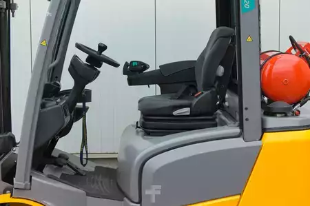 LPG Forklifts 2019  Jungheinrich TFG320 - Triplex (12)