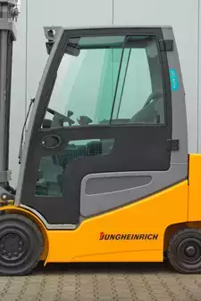 4-wiel elektrische heftrucks 2022  Jungheinrich EFG425ks - Drehgerät (18)