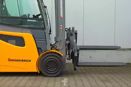4-wiel elektrische heftrucks 2022  Jungheinrich EFG425ks - Drehgerät (26)