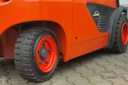 Elektro 4 Rad 2018  Linde E18PH Triplex (15)