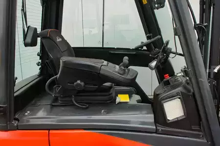 Elektro 4 Rad 2018  Linde E18PH Triplex (7)