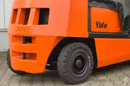 Carretilla elevadora diésel 1998  Yale GDP25TF (13)