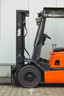 Carretilla elevadora diésel 1998  Yale GDP25TF (7)
