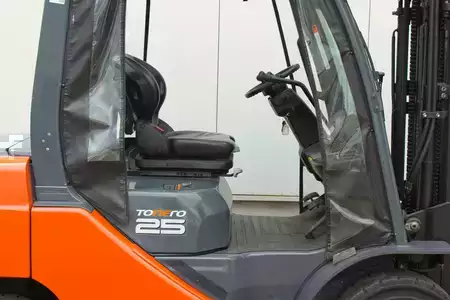 Carretilla elevadora diésel 2016  Toyota 02-8FDF25 (18)