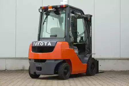 Carretilla elevadora diésel 2016  Toyota 02-8FDF25 (20)