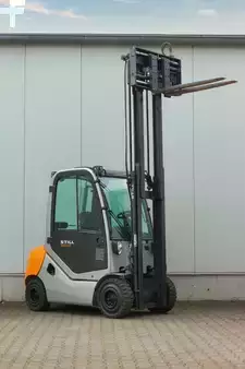 Diesel gaffeltruck 2012  Still RX70-25 (2)