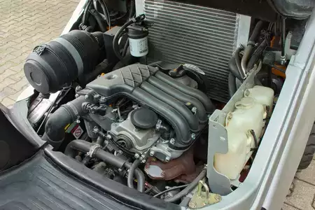 Diesel gaffeltruck 2012  Still RX70-25 (25)