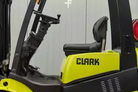 Treibgasstapler 2008  Clark C20SL - Triplex (7)