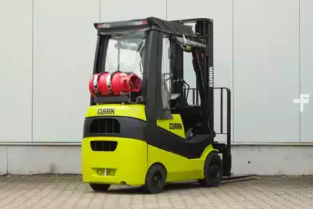 Kompaktní VZV 2010  Clark C15CL - Kompaktstapler (15)