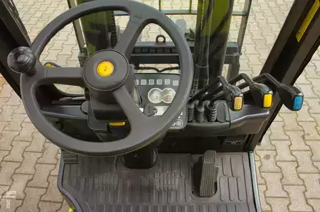 Kompaktní VZV 2010  Clark C15CL - Kompaktstapler (26)
