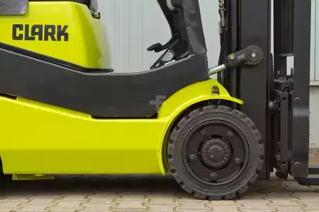 Kompaktní VZV 2010  Clark C15CL - Kompaktstapler (9)