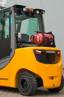 LPG VZV 2019  Jungheinrich TFG435s 3,5t Kabine Zinkenversteller UVV Kabine (10)