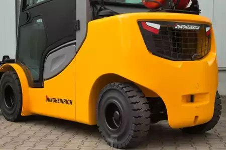 LPG VZV 2019  Jungheinrich TFG435s 3,5t Kabine Zinkenversteller UVV Kabine (23)
