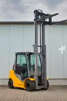 LPG VZV 2019  Jungheinrich TFG435s 3,5t Kabine Zinkenversteller UVV Kabine (5)
