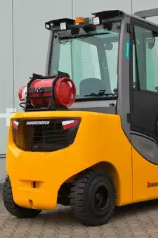 LPG VZV 2019  Jungheinrich TFG435s 3,5t Kabine Zinkenversteller UVV Kabine (8)