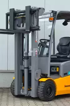 Elektro 3 Rad 2020  Jungheinrich EFG113 Freihub 3m Elektro UVV (6)