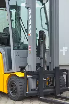Elektro 3 Rad 2021  Jungheinrich EFG216k (27)