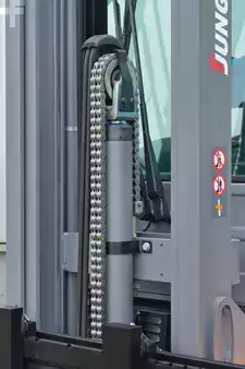 Elektro 3 Rad 2021  Jungheinrich EFG216k (28)