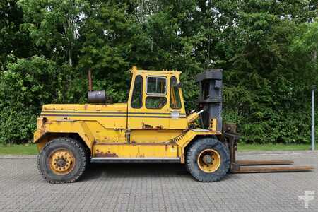 Diesel Forklifts 1975  LJungby LT15-7120 VB (1)