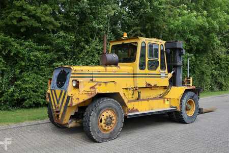Diesel Forklifts 1975  LJungby LT15-7120 VB (3)