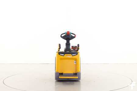 Electric Pallet Trucks 2020  Jungheinrich ERE120 (2)