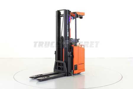 Stapelaars met staplatform 2016  BT SSE 135 (5)