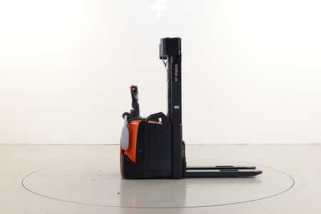 Stapelaars met staplatform 2018  BT SPE140 L (8)