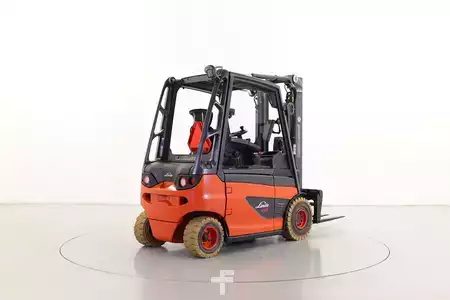 El Truck - 3-hjul 2014  Linde E25-01/387 (2)