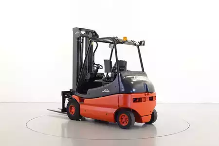 El Truck - 4-hjul 2002  Linde E25-02 (4)