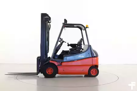 El Truck - 4-hjul 2002  Linde E25-02 (5)